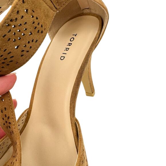 Torrid Faux Suede T-Strap Floral Cut Out Zip Stilleto Heel Sandals Sz 11 Boho - Picture 14 of 14